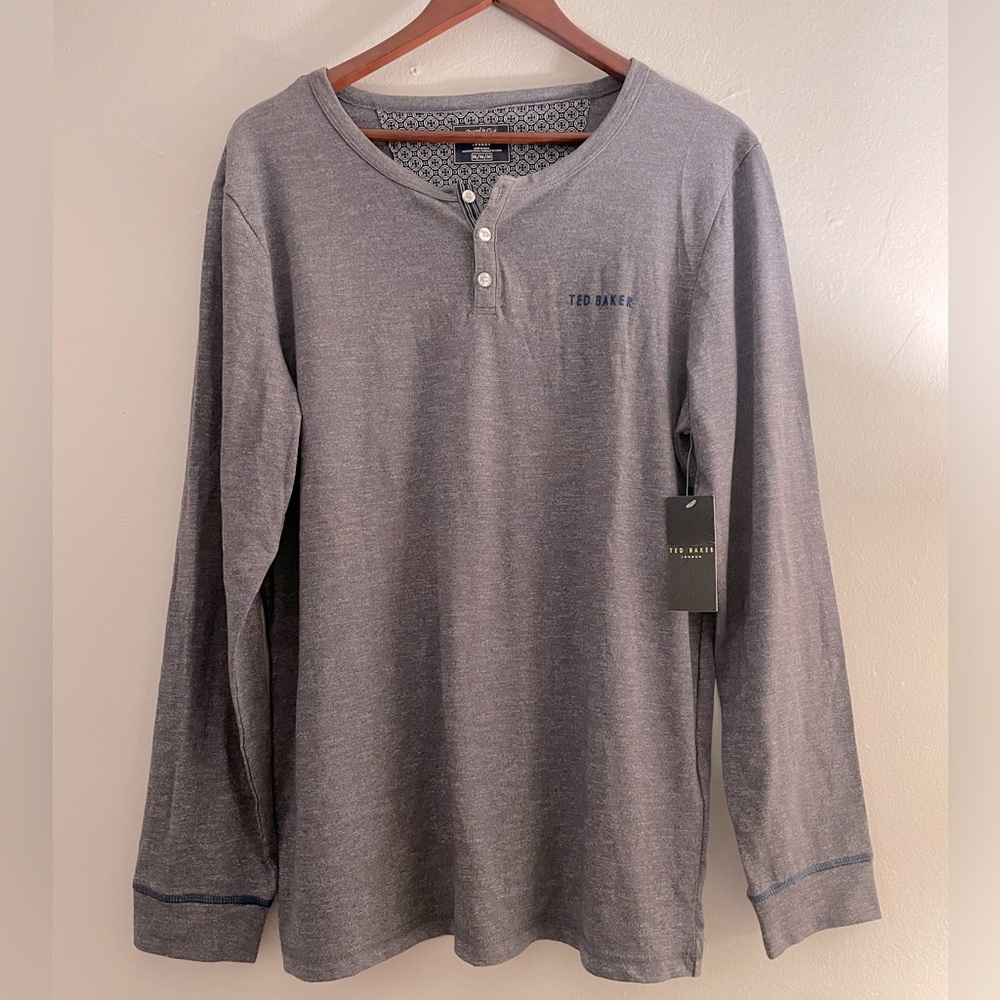 Ted Baker of London Men’s Henley Three-button & chest logo New with Tags, Med LS